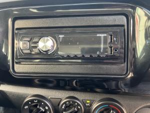 Toyota Hilux 2.0 VvtiP/U Single Cab - Image 12