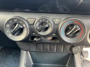 Toyota Hilux 2.0 VvtiP/U Single Cab - Image 14