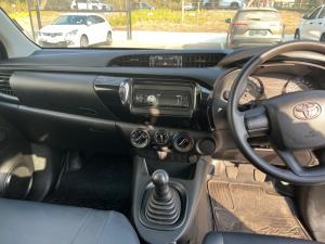 Toyota Hilux 2.0 VvtiP/U Single Cab - Image 6