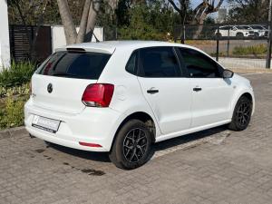 Volkswagen Polo Vivo 1.4 Trendline - Image 2