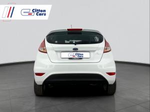 Ford Fiesta 1.6 Tdci Trend 5-Door - Image 2
