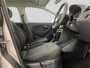 Volkswagen Polo Vivo 1.6 Comfortline TIP - Image 11