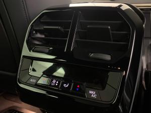 BMW iX xDRIVE40 - Image 15