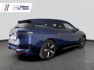 BMW iX xDRIVE40 - Image 7