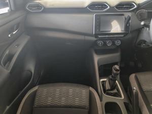 Nissan Magnite 1.0 Visia - Image 17