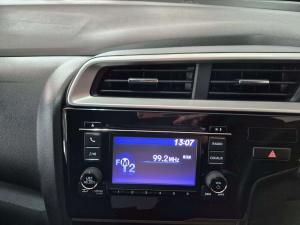 Honda WR-V 1.2 Comfort - Image 16