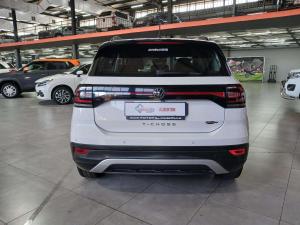 Volkswagen T-CROSS 1.0 TSI Comfortline DSG - Image 7