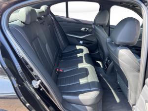 BMW 3 Series 330is Edition - Image 15