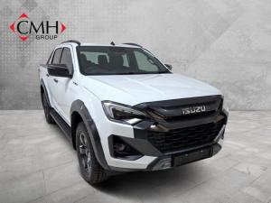 Isuzu D-Max 3.0TD double cab V-Cross 4x4 - Image 1