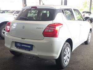 Suzuki Swift 1.2 GL manual - Image 5
