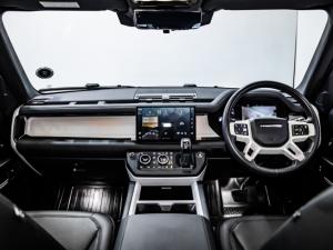 Land Rover Defender 110 D250 X-Dynamic SE - Image 12