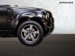 Land Rover Defender 110 D250 X-Dynamic SE - Image 3