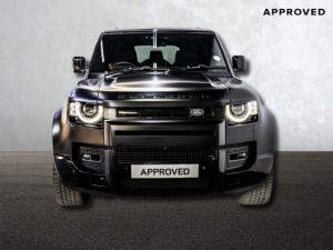 Land Rover Defender 110 D250 X-Dynamic SE - Image 4