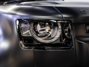 Land Rover Defender 110 D250 X-Dynamic SE - Image 9