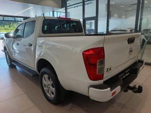 Nissan Navara 2.5DDTi double cab SE Plus manual - Image 4