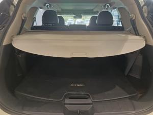 Nissan X-Trail 2.5 4x4 Tekna - Image 13