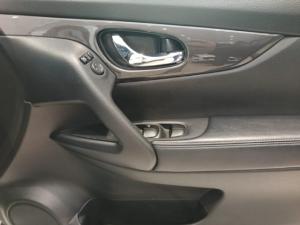 Nissan X-Trail 2.5 4x4 Tekna - Image 15