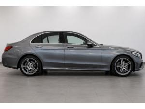 Mercedes-Benz C-Class C200 AMG Line auto - Image 5