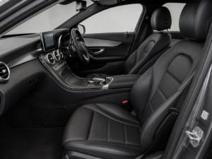 Mercedes-Benz C-Class C200 AMG Line auto - Image 7