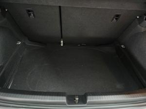 Volkswagen Polo hatch 1.0TSI Life manual - Image 21