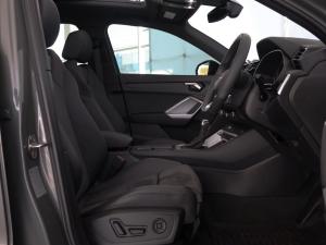 Audi Q3 35TDI Black Edition - Image 17