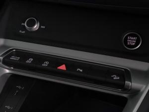 Audi Q3 35TDI Black Edition - Image 22