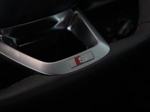 Audi Q5 Sportback 40TDI quattro Black Edition - Image 17