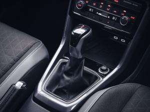 Volkswagen T-Cross 1.0TSI 85kW Highline - Image 22