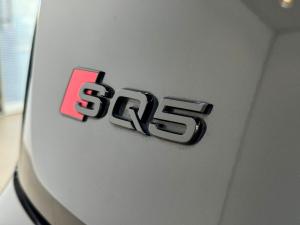 Audi SQ5 TFSI quattro Black Edition - Image 6