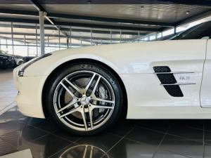 Mercedes-Benz SLS AMG SLS AMG Roadster - Image 3