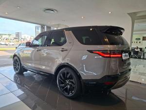 Land Rover Discovery D300 R-Dynamic SE - Image 12