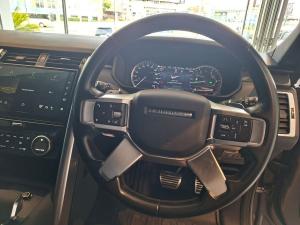 Land Rover Discovery D300 R-Dynamic SE - Image 20
