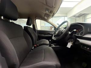 Suzuki Ertiga 1.5 GA - Image 16