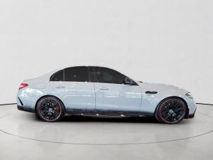 Mercedes-Benz C-Class C63 S - Image 8