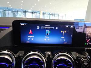 Mercedes-Benz GLA GLA200 Progressive - Image 11