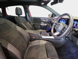 Mercedes-Benz GLA GLA200 Progressive - Image 17