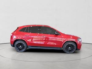 Mercedes-Benz GLA GLA200 Progressive - Image 8