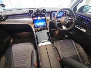 Mercedes-Benz GLC GLC300d coupe 4Matic Avantgarde - Image 17