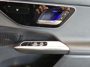Mercedes-Benz GLC GLC300d coupe 4Matic Avantgarde - Image 18