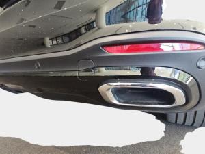 Mercedes-Benz GLE GLE300d 4Matic - Image 17