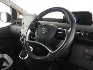 Hyundai Staria 2.2D Multicab automatic - Image 11