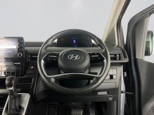 Hyundai Staria 2.2D Multicab automatic - Image 13
