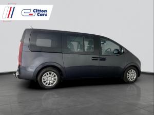 Hyundai Staria 2.2D Multicab automatic - Image 5