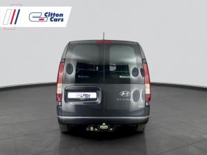 Hyundai Staria 2.2D Multicab automatic - Image 7