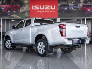 Isuzu D-Max 1.9TD Extended cab LS auto - Image 24