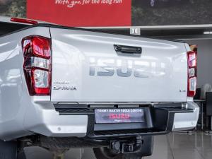 Isuzu D-Max 1.9TD Extended cab LS auto - Image 27