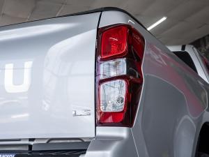 Isuzu D-Max 1.9TD Extended cab LS auto - Image 28