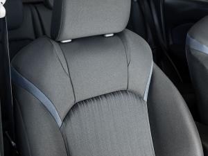 Suzuki Baleno 1.5 GL auto - Image 21