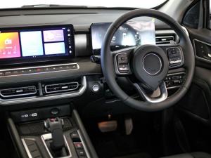 GWM P300 2.4T double cab LT 4x4 - Image 11