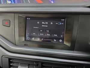 Volkswagen Polo sedan 1.6 manual - Image 7